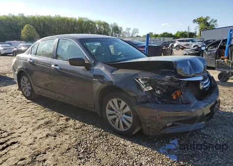 2011 Honda Accord Exl z USA, uszkodzony, nr VIN 1HGCP3F82BA007019